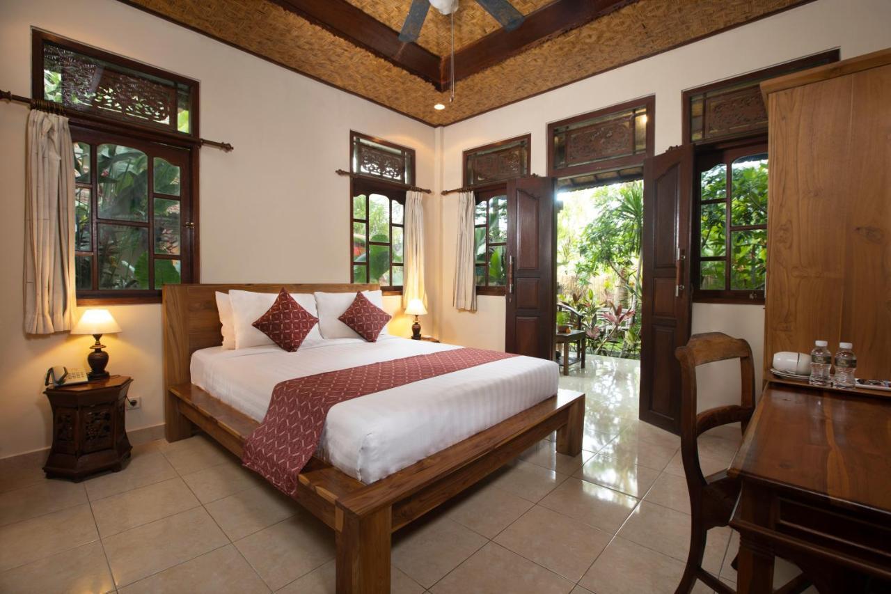 อูมา ซารี คอตเทจ Hotel อูบุด ภายนอก รูปภาพ